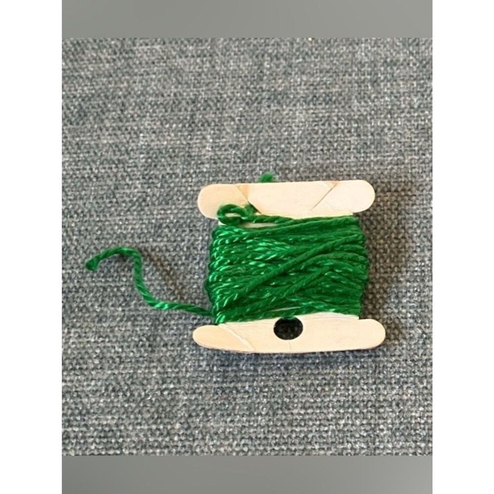 Green Needlepoint Thread Yarn